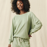 The College Sweatshirt Pistachio