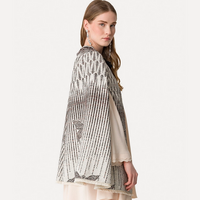 Libelle Jacquard Cape