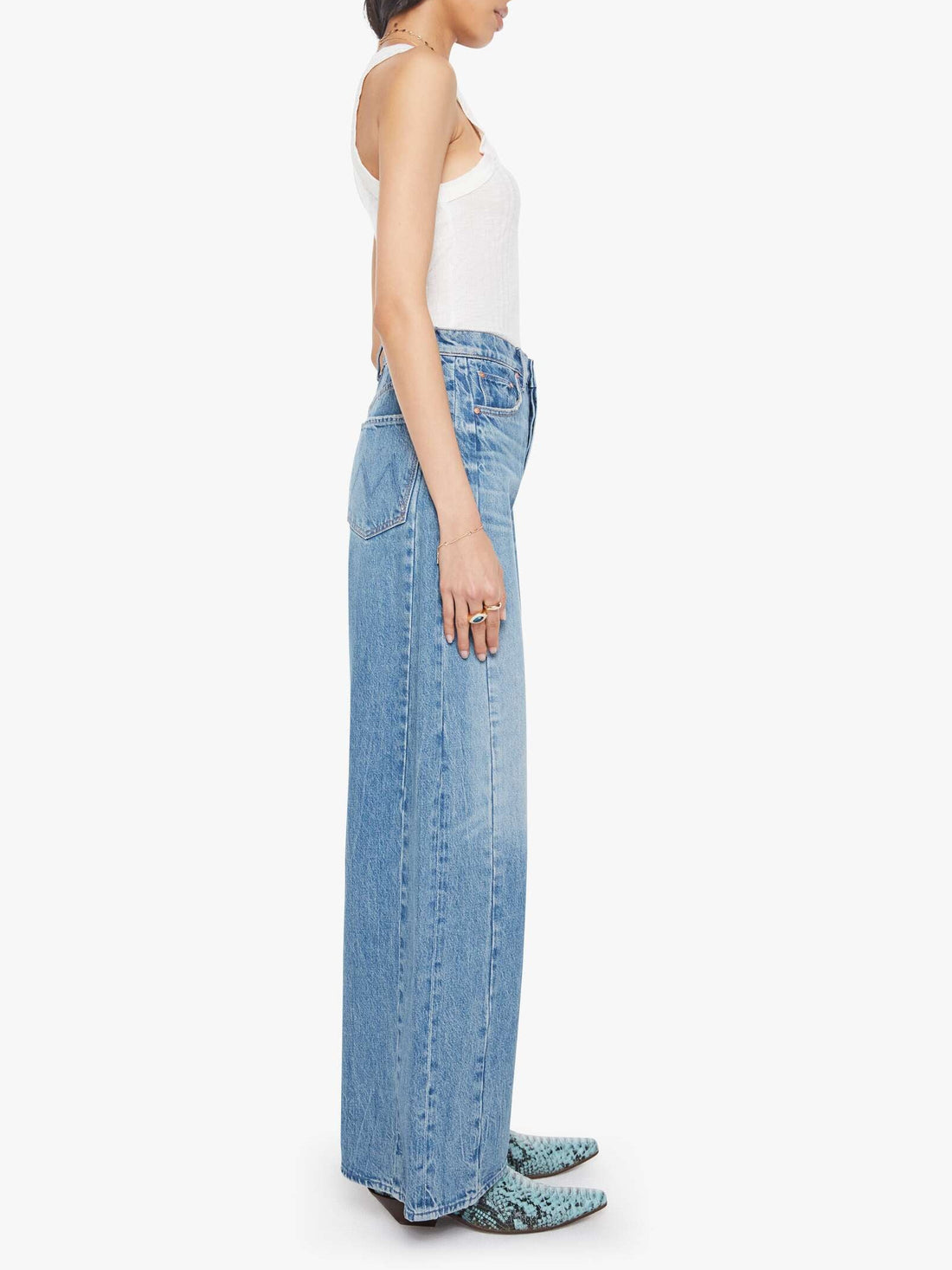 The Pipe-Dream Button Sneak