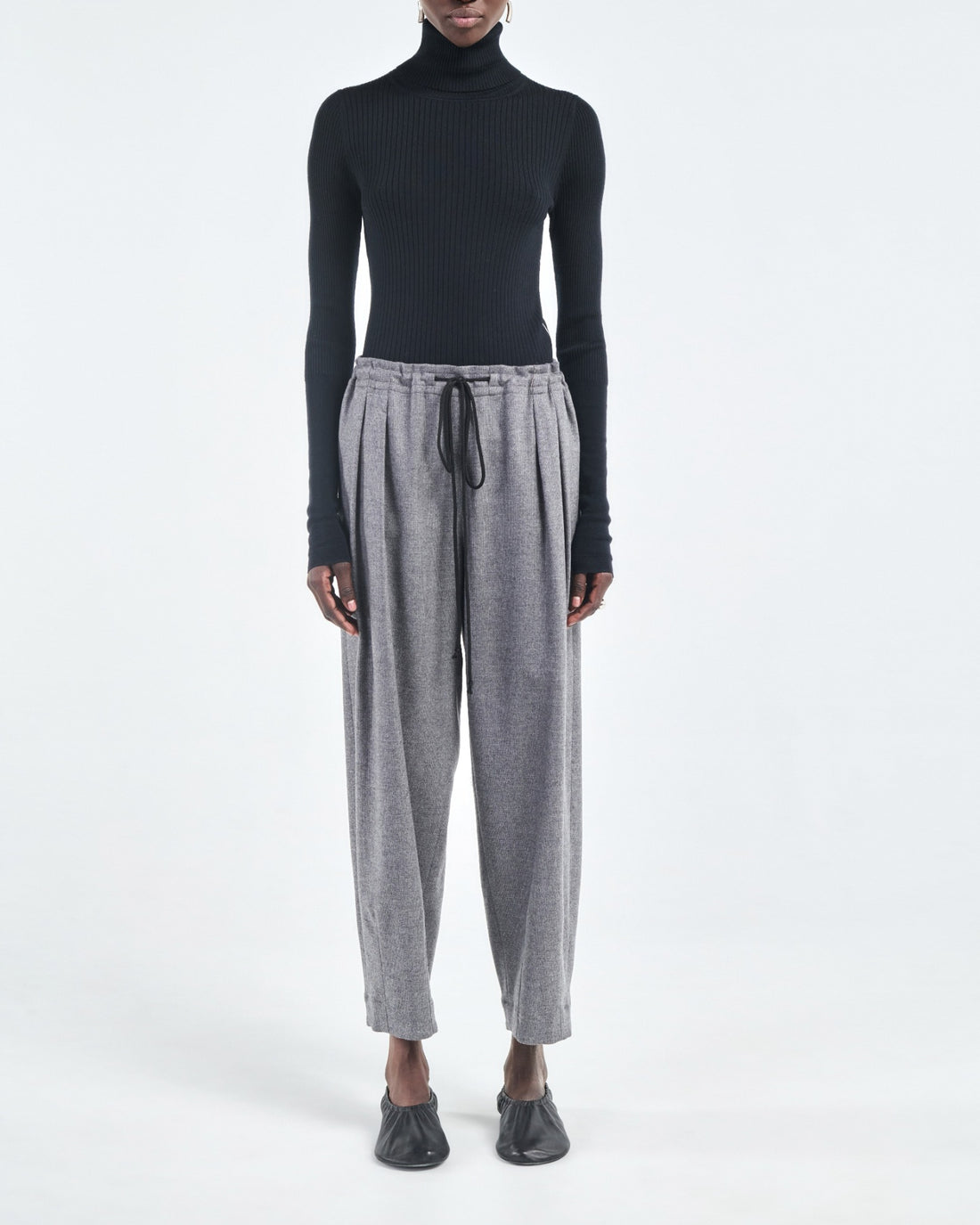 Barrel Leg Drawstring Trouser