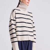 Ari Cropped Turtleneck