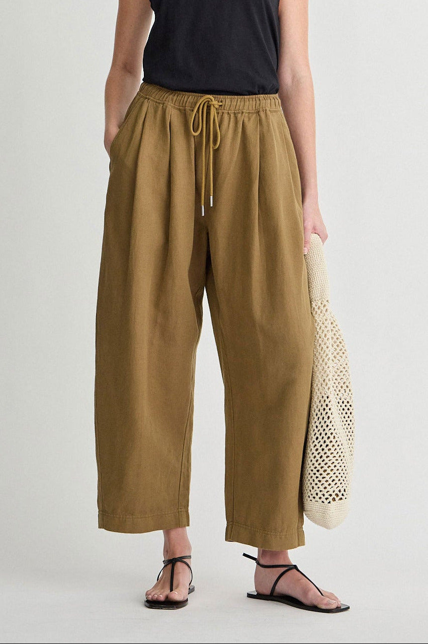 Everyday Pull-On Pant