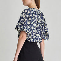 Nele Lantern Sleeve Top