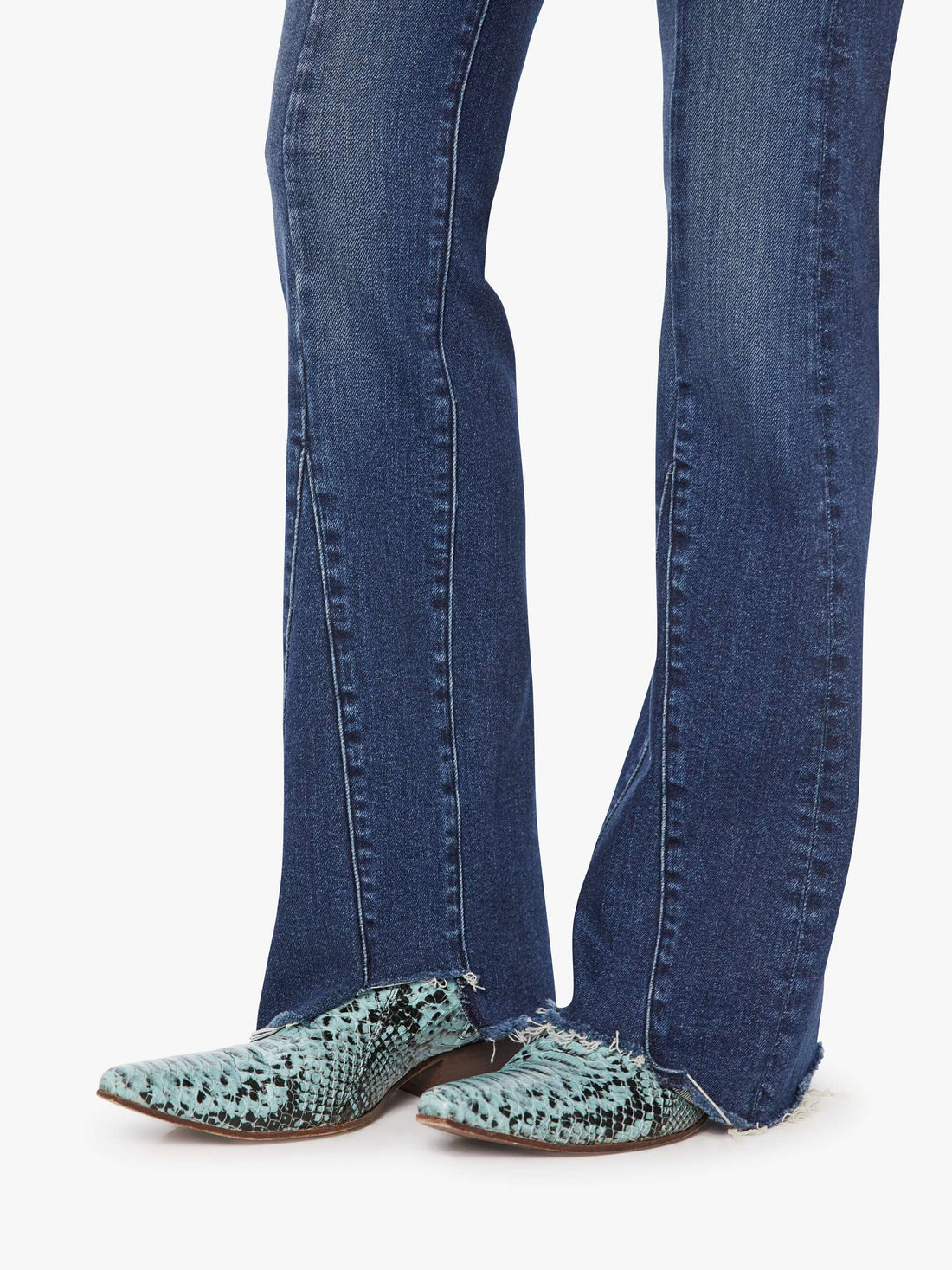 The Insider Skimp Pointy Fray