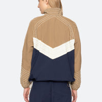 Quinn Windbreaker