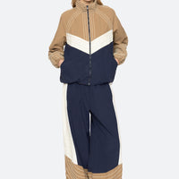 Quinn Windbreaker