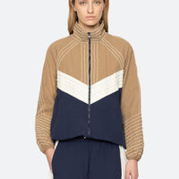 Quinn Windbreaker