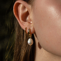 Bisous Earrings