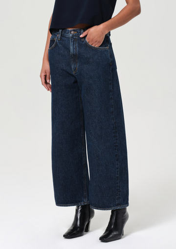 Low Curve Crop Jean