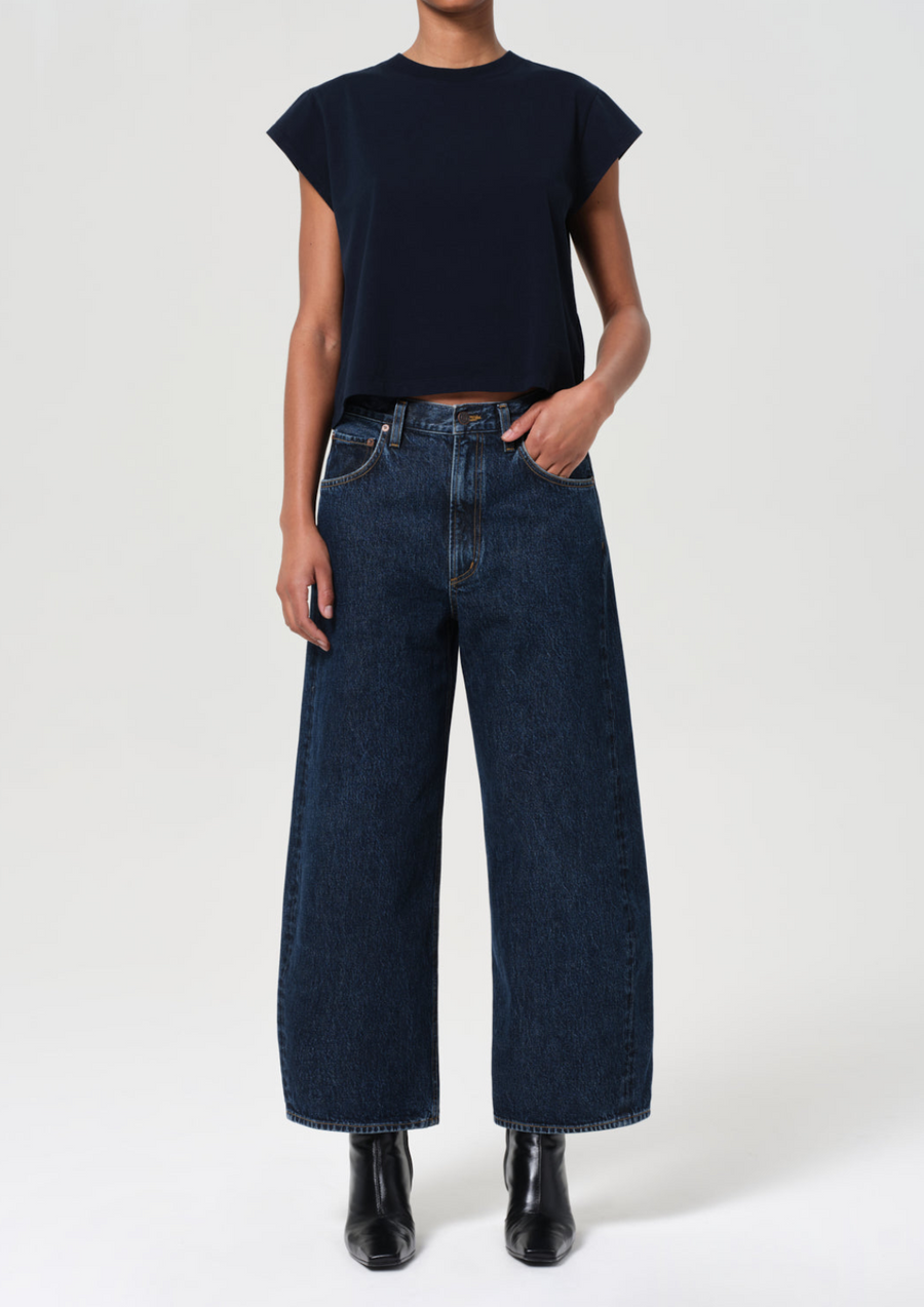 Low Curve Crop Jean