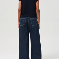 Low Curve Crop Jean