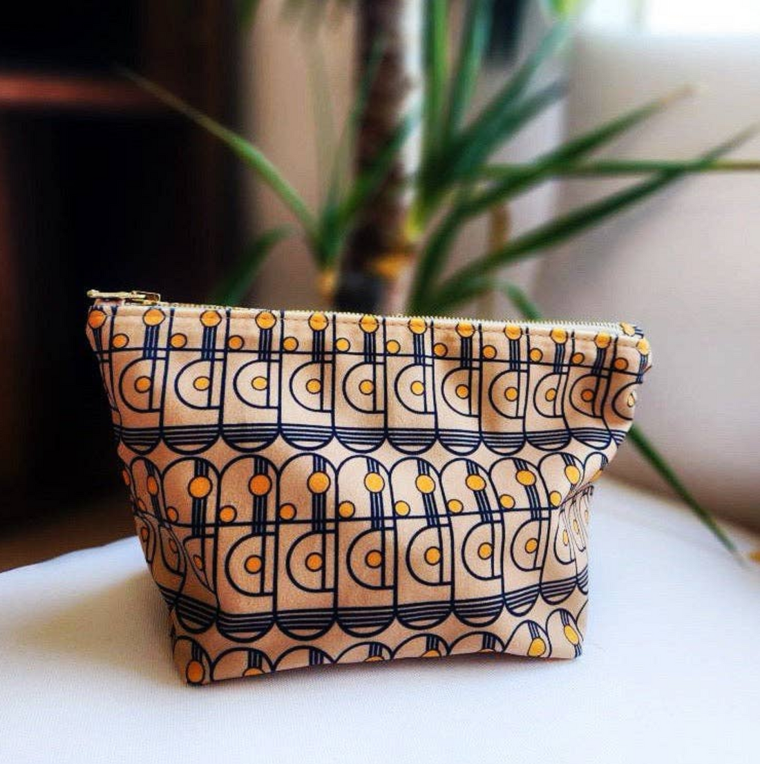 Camel Modern Traveller