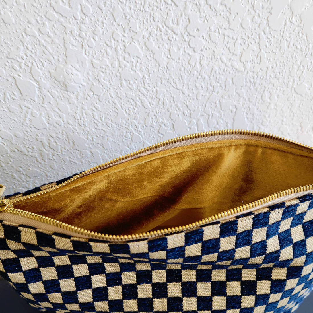 Checkered Velvet Traveller