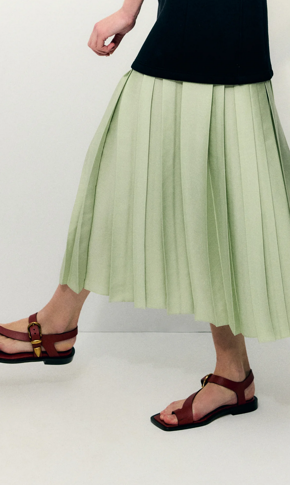 Featherweight Skirt