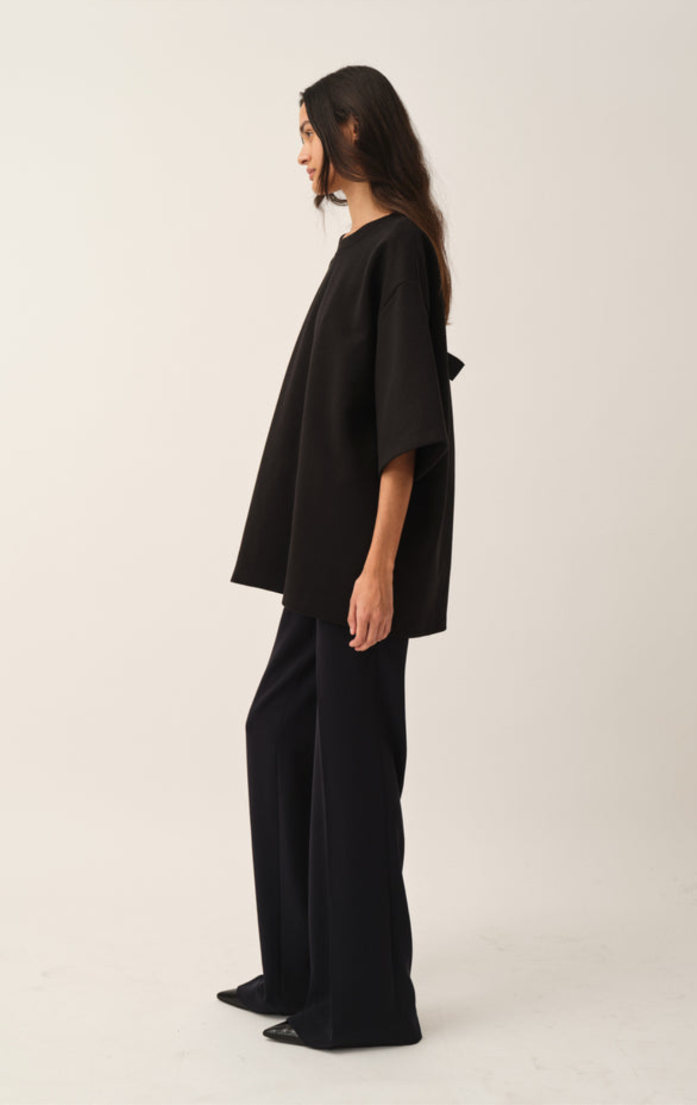 TG Bow Tee Black