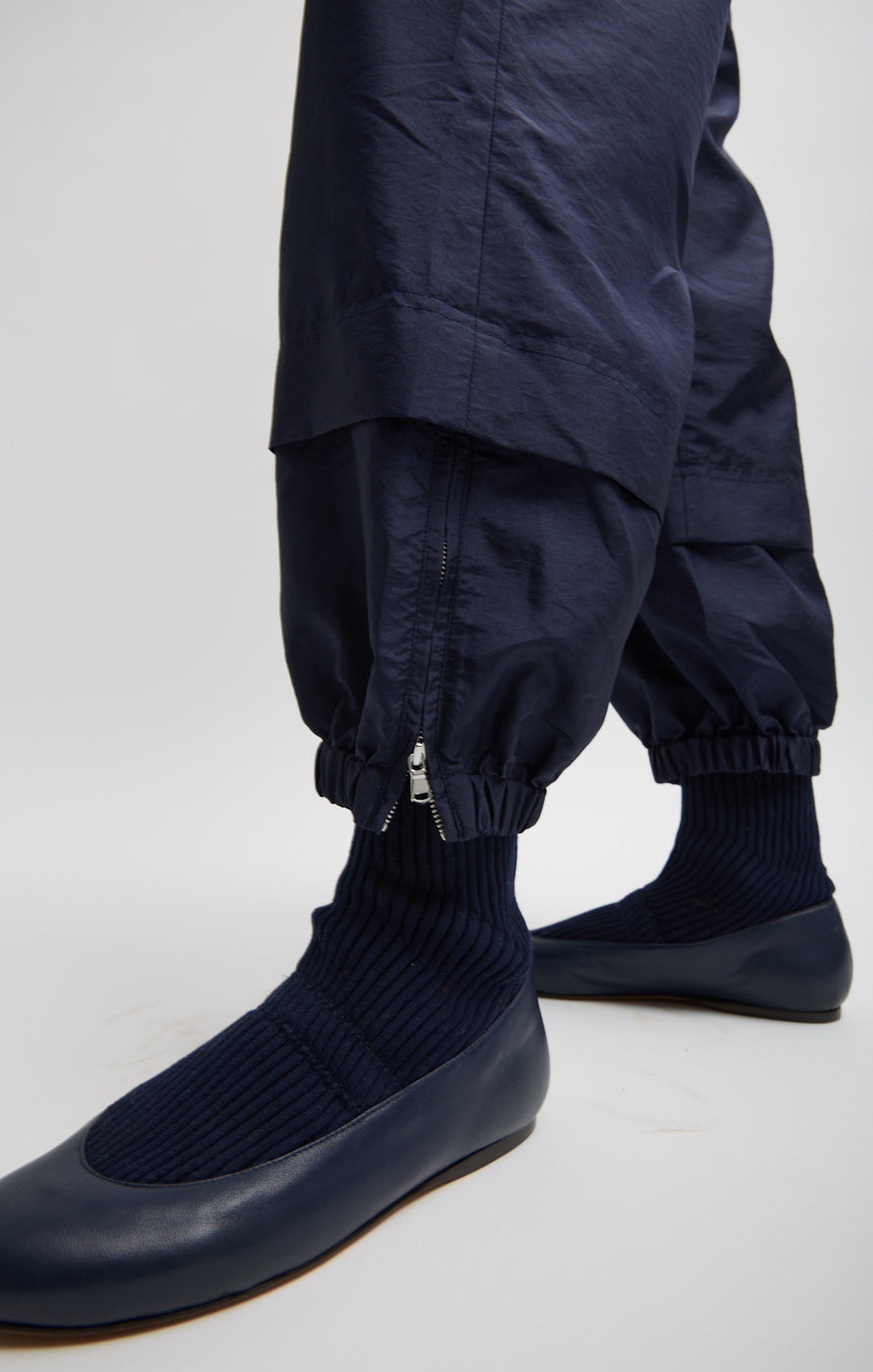 Crispy Nylon Wilt Jogger