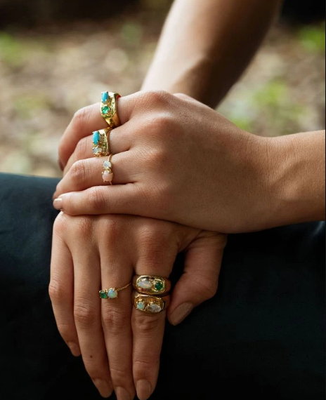 Chunky 2025 signet ring